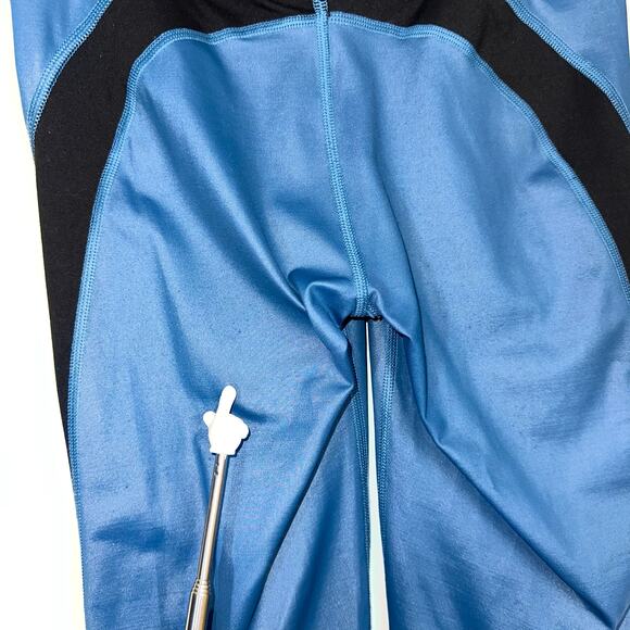 Victorias Secret Sport Total Knockout Blue Shine Tight Legging Size Small - Picture 12 of 13